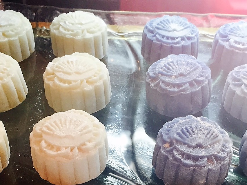 Here Are This Year's Most Luxurious Mooncakes for Mid-Autumn Festival